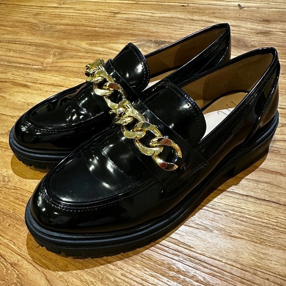INC Brea Women’s Black Patent Leather Gold Chain Chunky Lug Sole Loafers - Picture 2 of 13